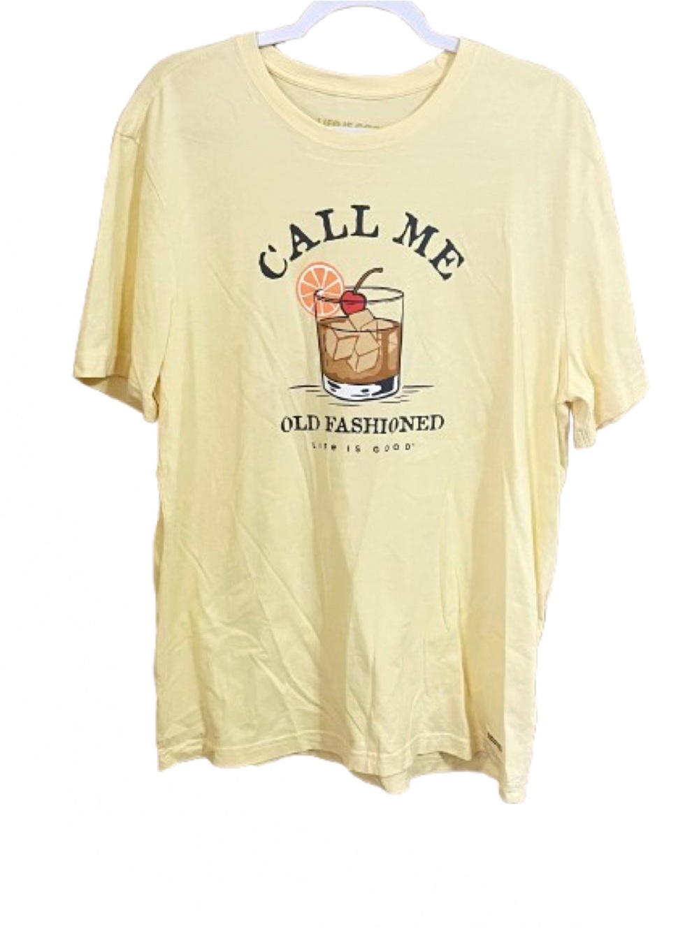 Life Is Good Large Men's Yellow 'Call Me Old Fashioned' Graphic Crusher Tee